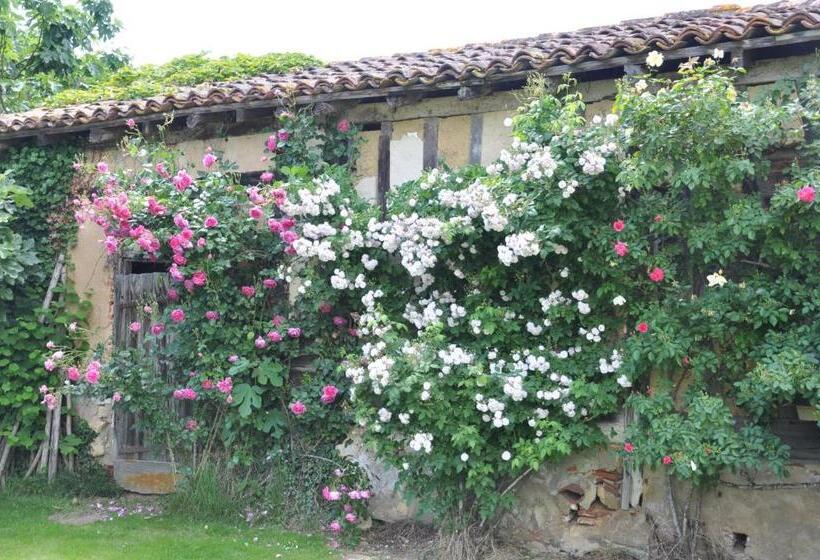 مبيت وإفطار Domaine De Paguy