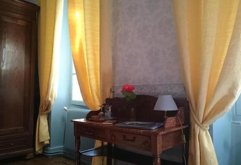 مبيت وإفطار Domaine De Paguy