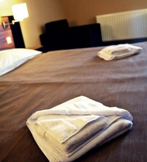 צימר Fiáker Panzió