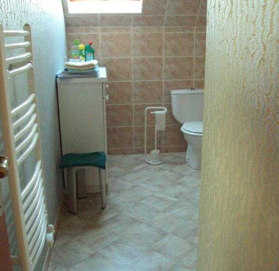 住宿加早餐  Gîtes Du Ménez Hom