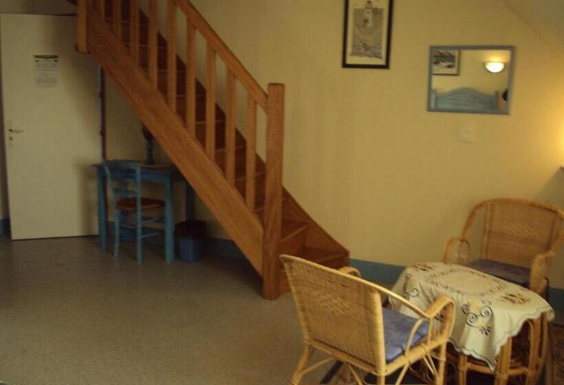 住宿加早餐  Gîtes Du Ménez Hom