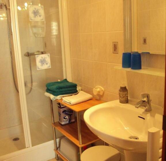 住宿加早餐  Gîtes Du Ménez Hom