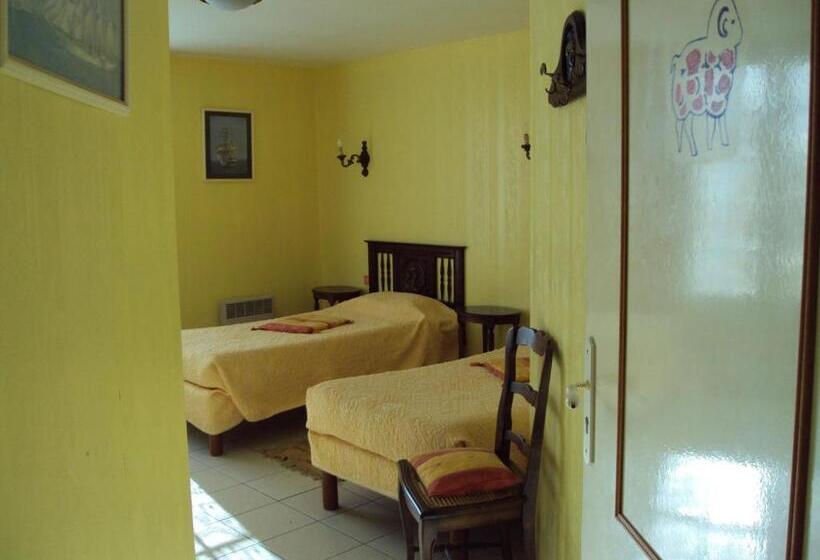 住宿加早餐  Gîtes Du Ménez Hom