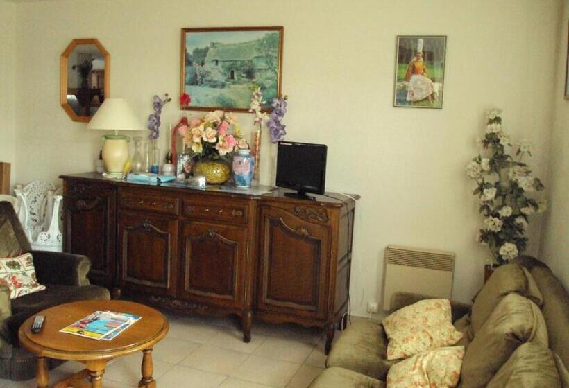 住宿加早餐  Gîtes Du Ménez Hom