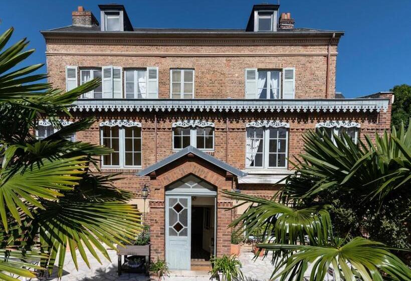 צימר Jane Laur   Honfleur