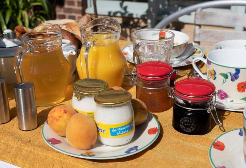 צימר Jane Laur   Honfleur