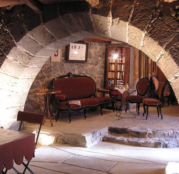 مبيت وإفطار La Grande Maison á Chanteuges