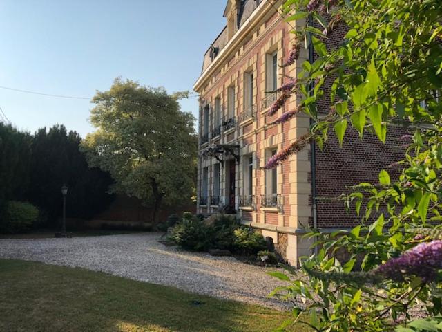 ベッドアンドブレックファースト Le Domaine Des Prés Du Hom