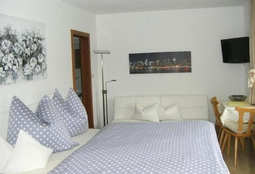 Bed and Breakfast Pension Garni Gerhard