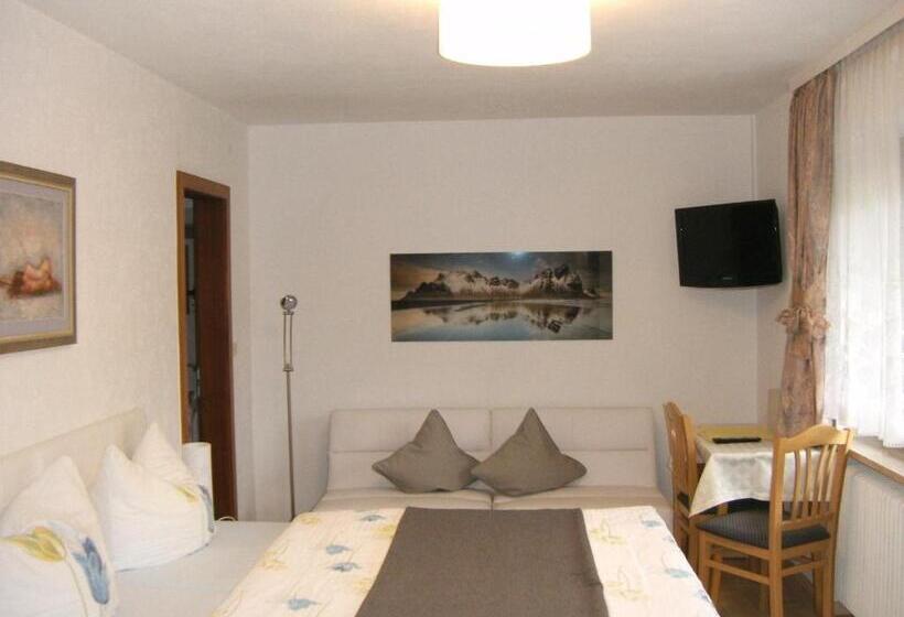 Bed and Breakfast Pension Garni Gerhard