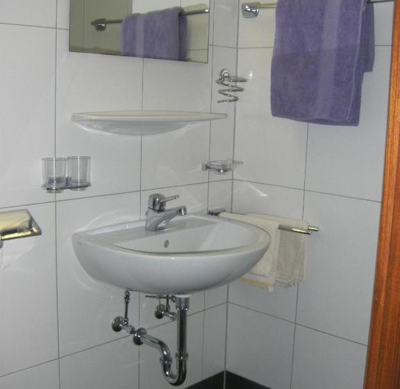 Bed and Breakfast Pension Garni Gerhard