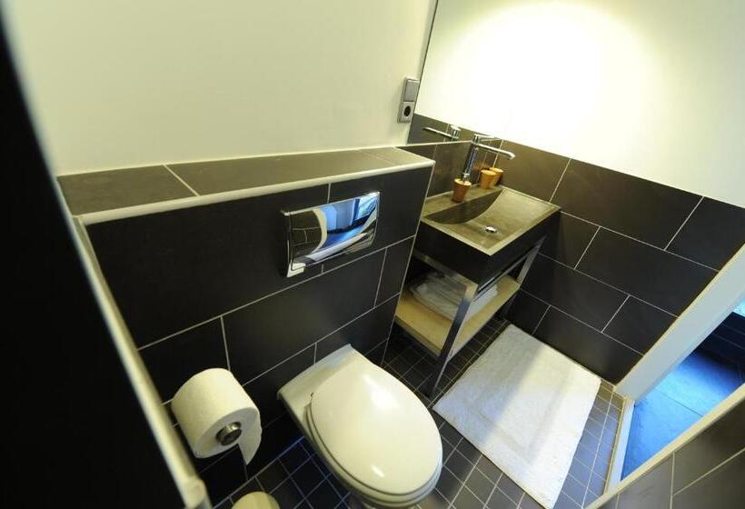 تختخواب و صبحانه The Green Tunnel