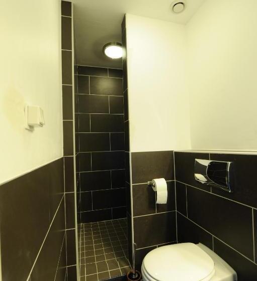 تختخواب و صبحانه The Green Tunnel