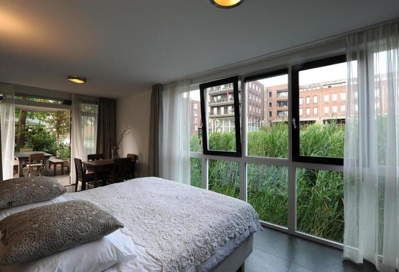 تختخواب و صبحانه The Green Tunnel