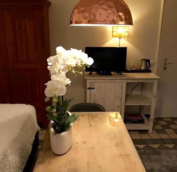 Bed & Breakfast Haus Unter Den Linden