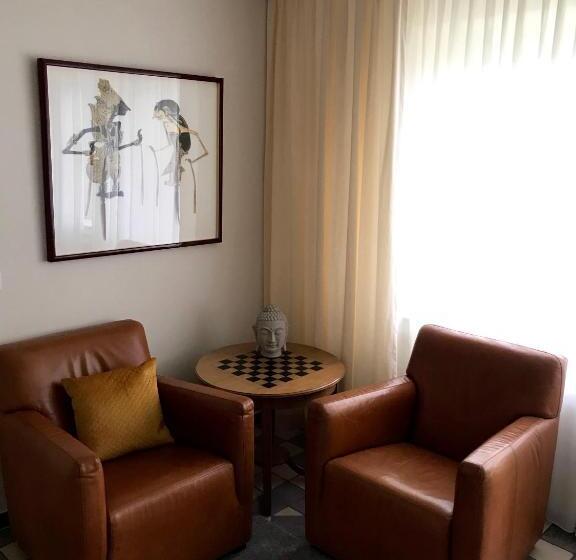 Bed & Breakfast Haus Unter Den Linden