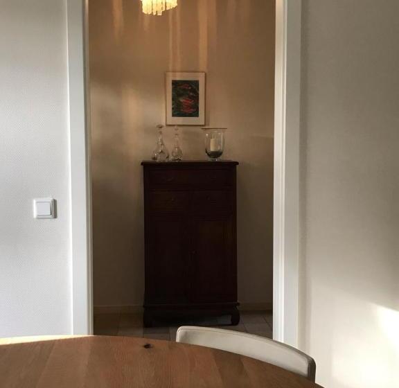 Bed & Breakfast Haus Unter Den Linden