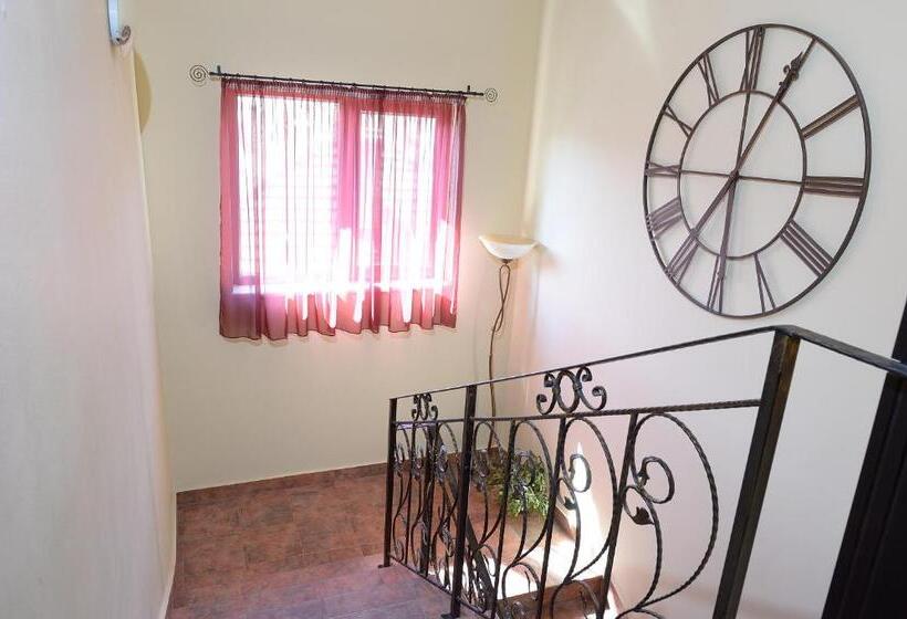 Family Hotel Demetra