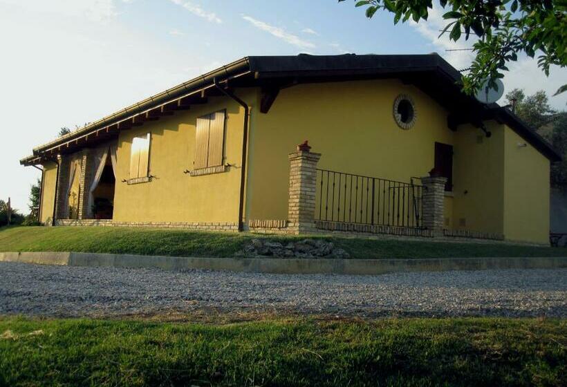 Отель Agriturismo Tenuta Santa Maria