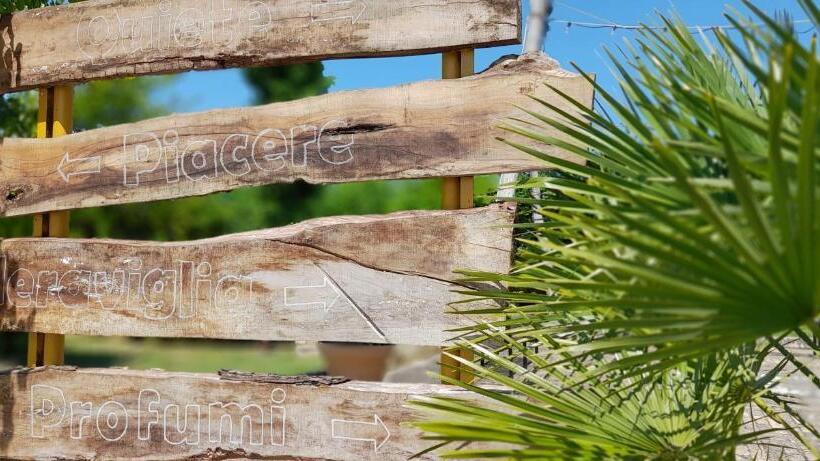 Отель Agriturismo Tenuta Santa Maria