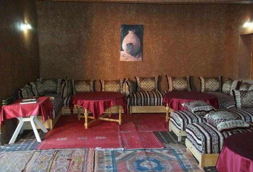 Отель Auberge L Oasis