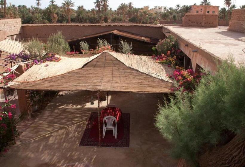 Отель Auberge L Oasis