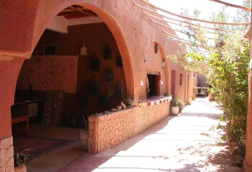 Отель Auberge L Oasis