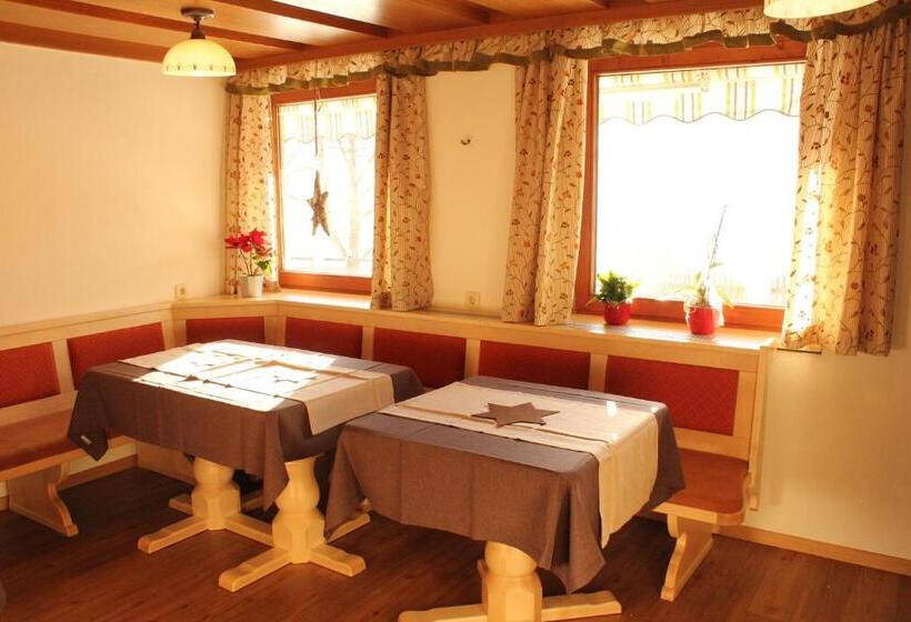 בית מלון כפרי Bauernhof Grussberggut