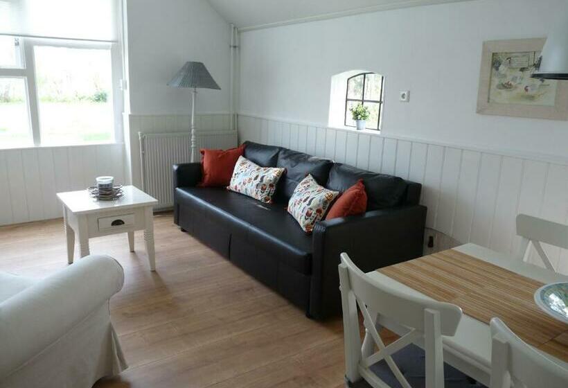 ホテル Buitengoed Het Achterdiep