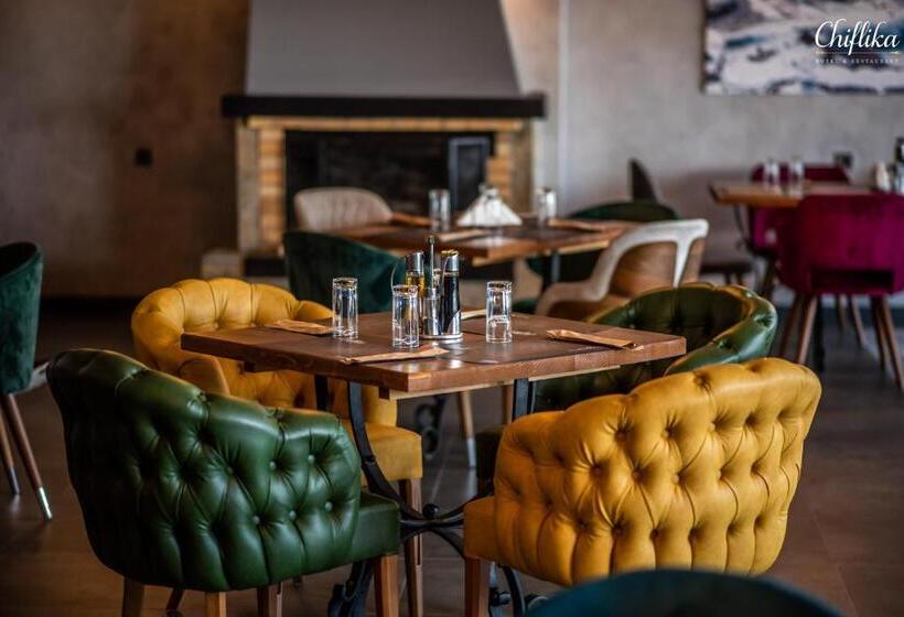 酒店 Chiflika Family