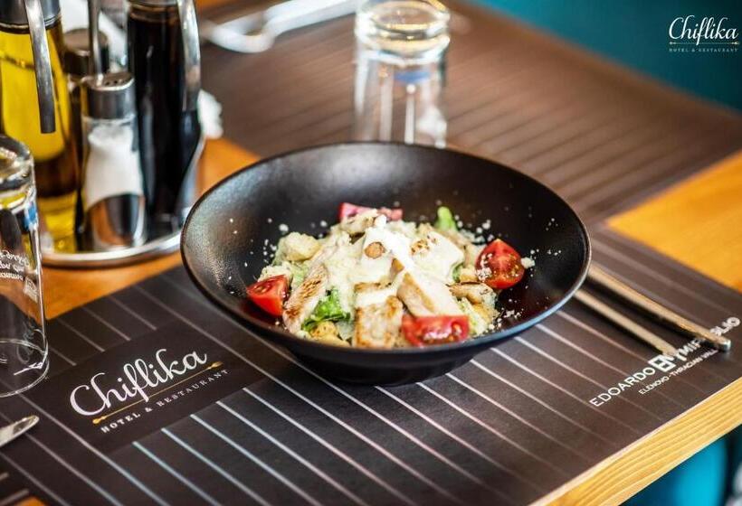 酒店 Chiflika Family