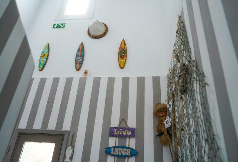 호텔 Costanova Surfhouse