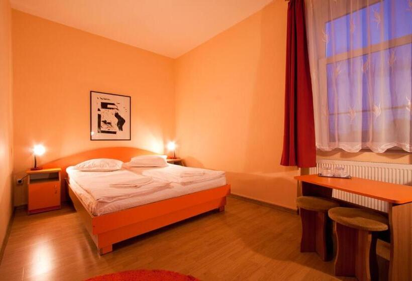 בית מלון כפרי Filo