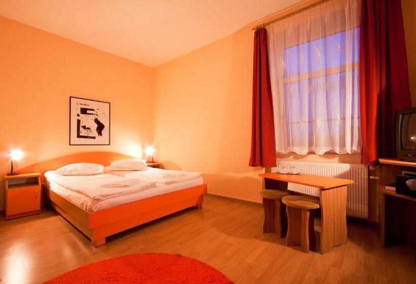 בית מלון כפרי Filo