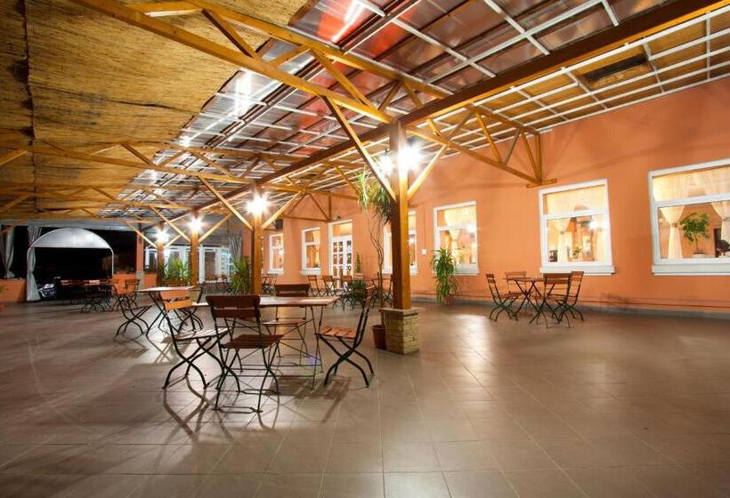 בית מלון כפרי Filo