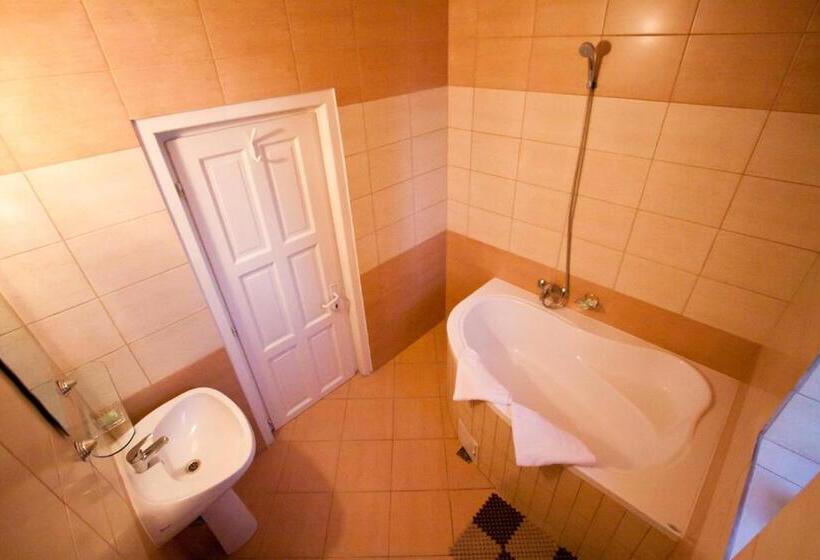 בית מלון כפרי Filo