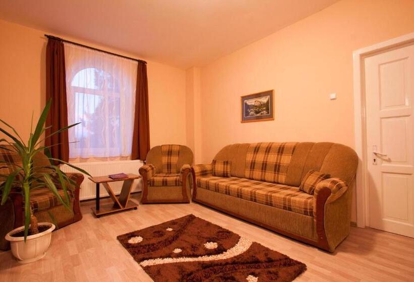 בית מלון כפרי Filo