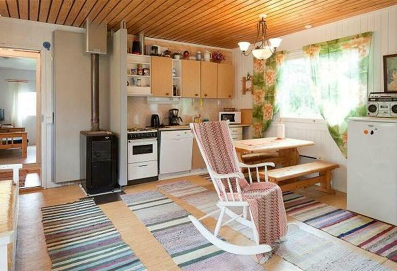 בית מלון כפרי Heidin Mummola Farm