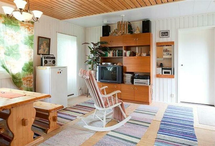 בית מלון כפרי Heidin Mummola Farm