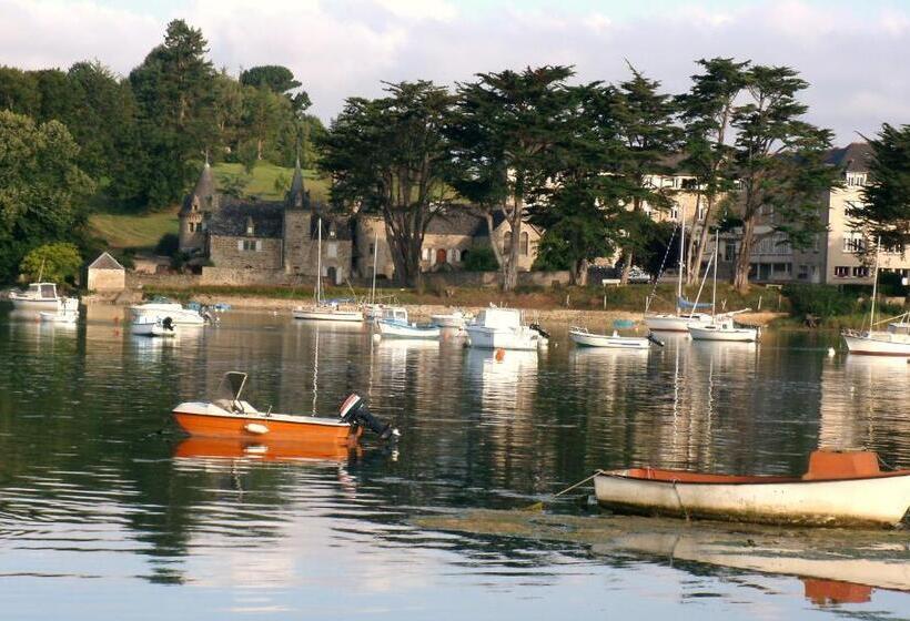Pensió Chambres D Hôtes Vue Mer Entre Plestin Les Grèves Et Locquirec