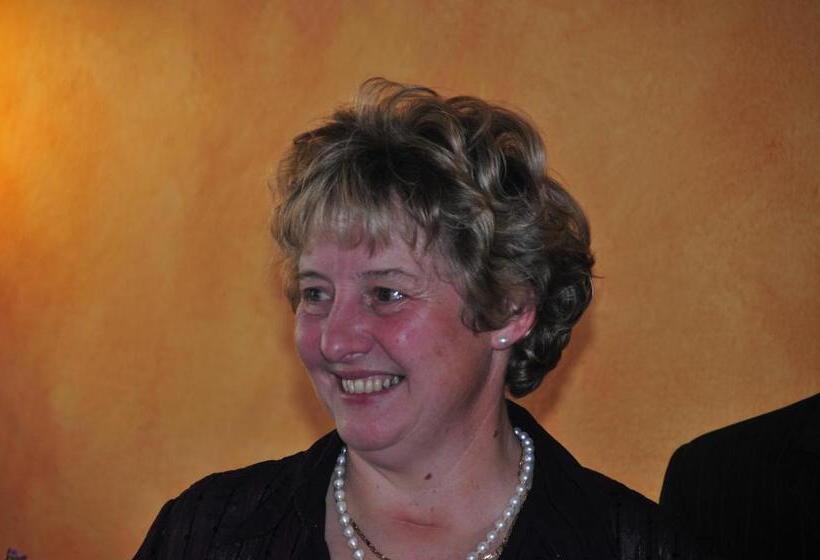 ペンション Gästehaus Anna