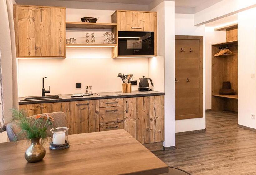 بنسيون Gästehaus Fellner