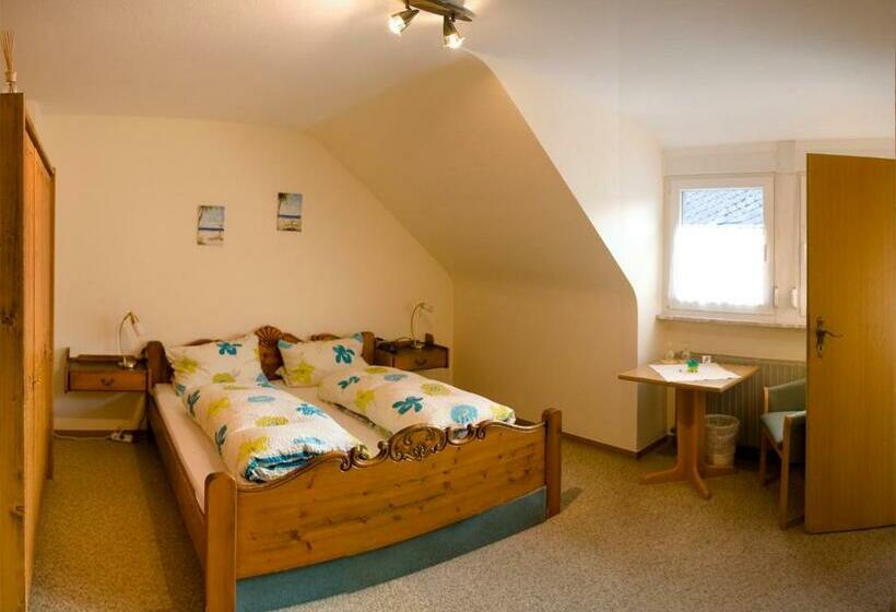 بنسيون Kühn S Gästehaus