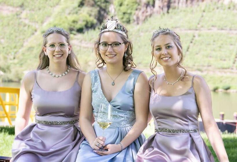 بنسيون Kühn S Gästehaus