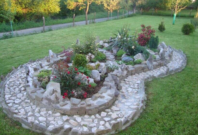 פנסיון Guest House Tsvetina