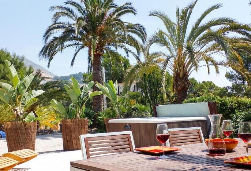 بنسيون Guesthouse Villa Altea