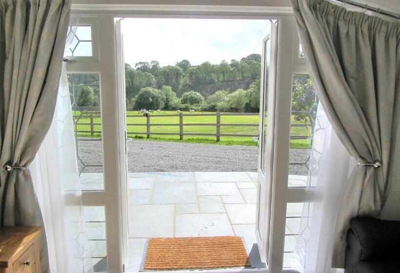 פנסיון Horsemanstone