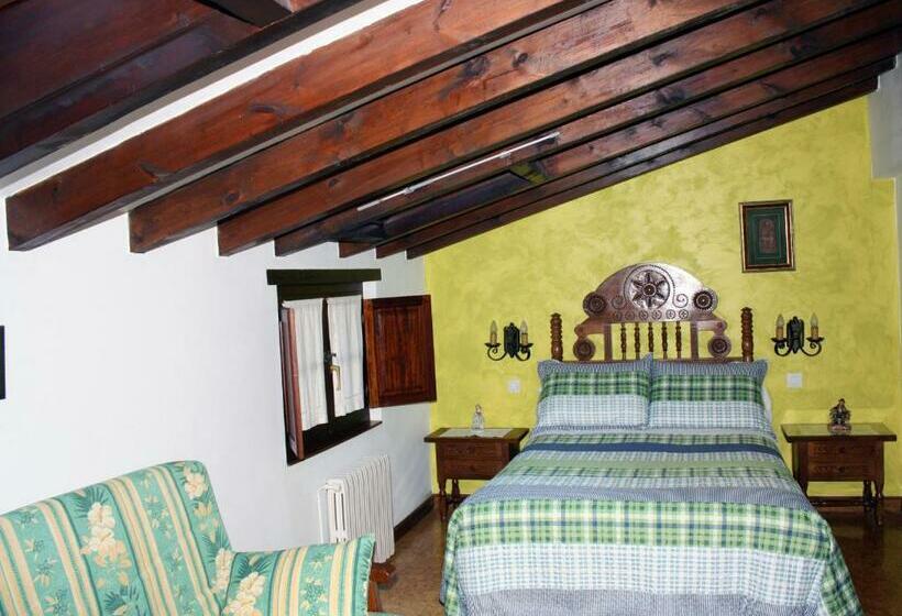 بنسيون Hospedaje Angelica