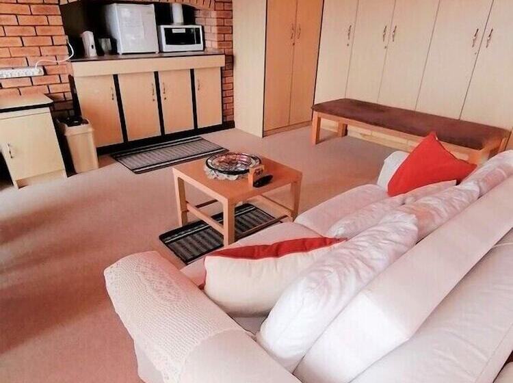 ペンション Lewens Essens On C