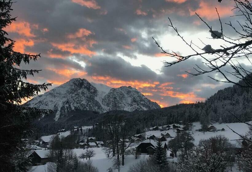 بنسيون Reitbauernhof Schartner